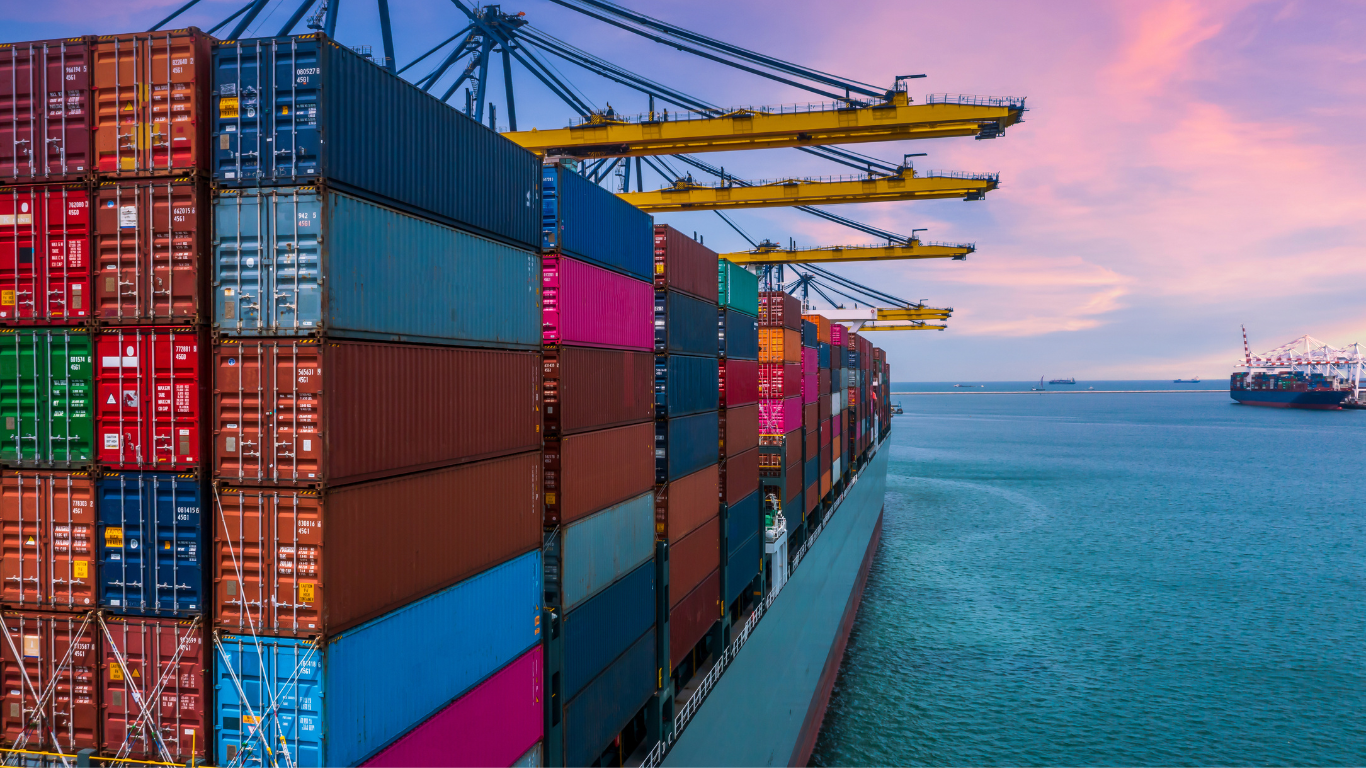 Shipping_Containers_Ship