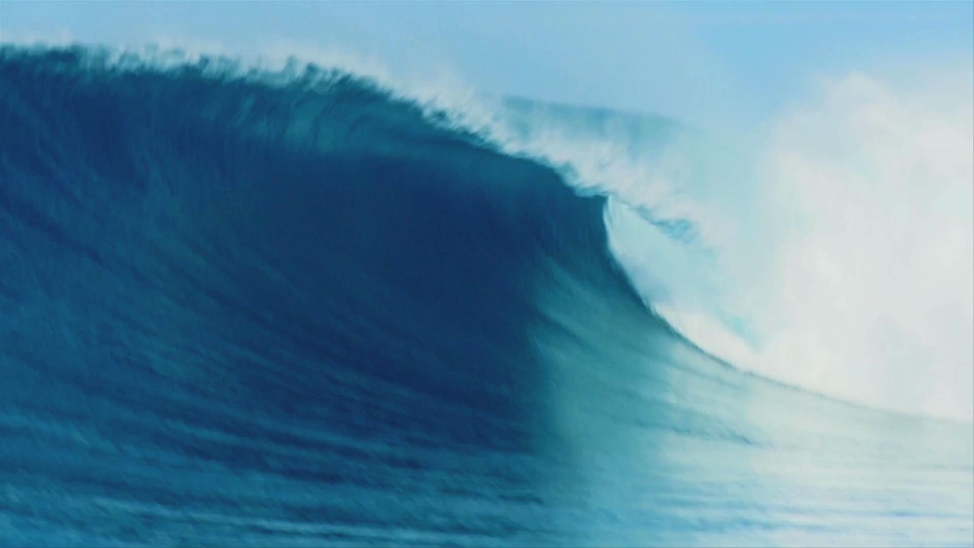 Wave breaking with overlay text: BE THE WAVE - Inspire a Blue World (NAUTRA's slogan)